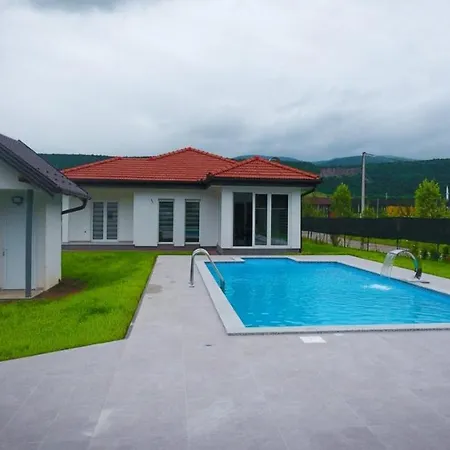 Luxury Meri Villa *