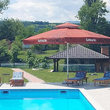 Luxury Meri